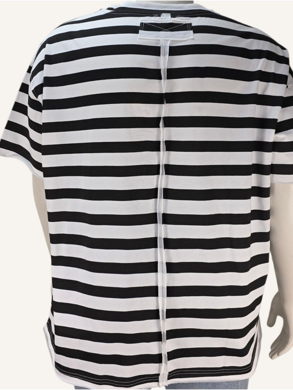 Ampersand Avenue Boyfriend Tshirt XL Black White Striped Oversized NWT - Picture 6 of 11